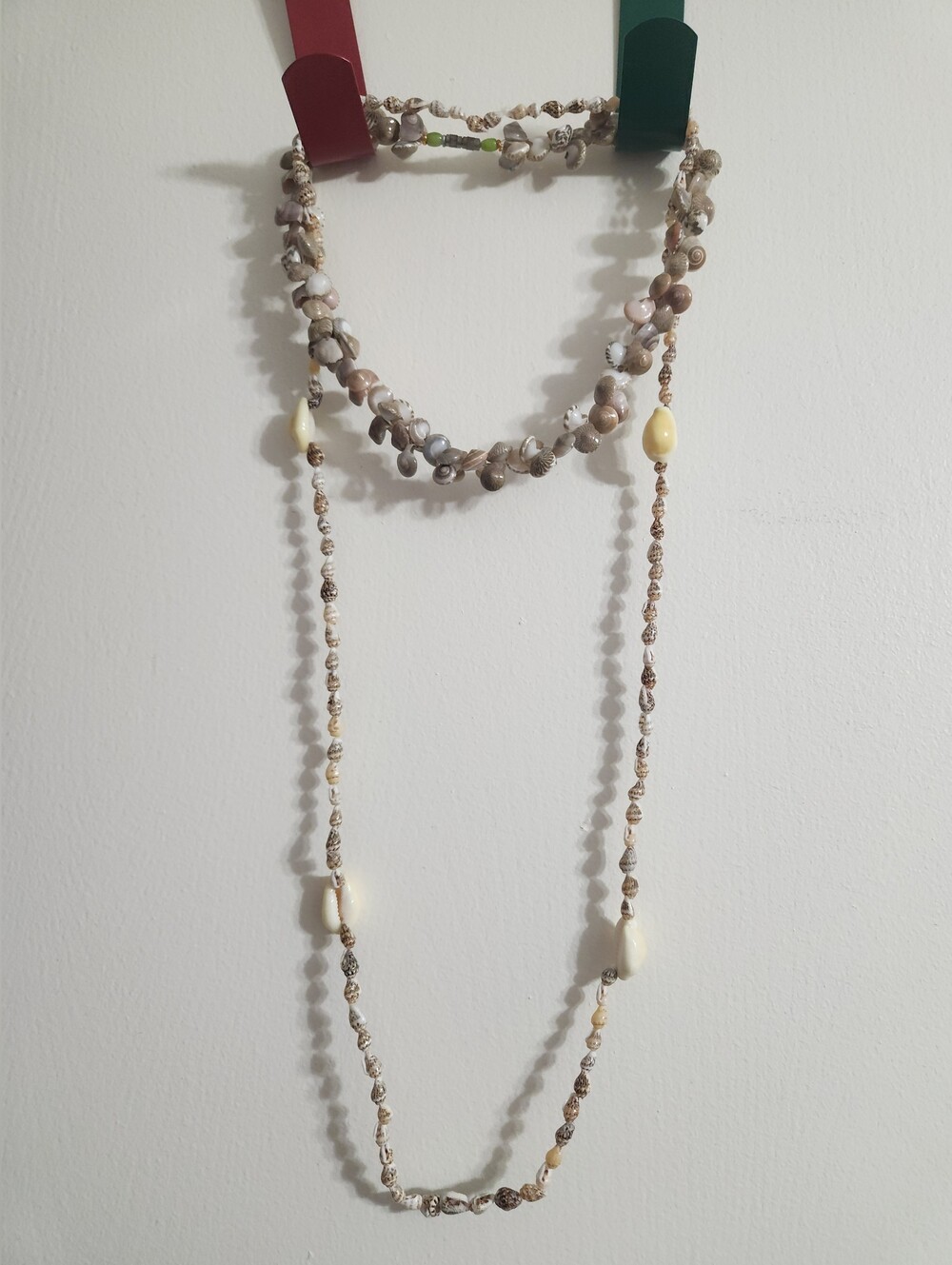 Vintage Shell Necklace Set